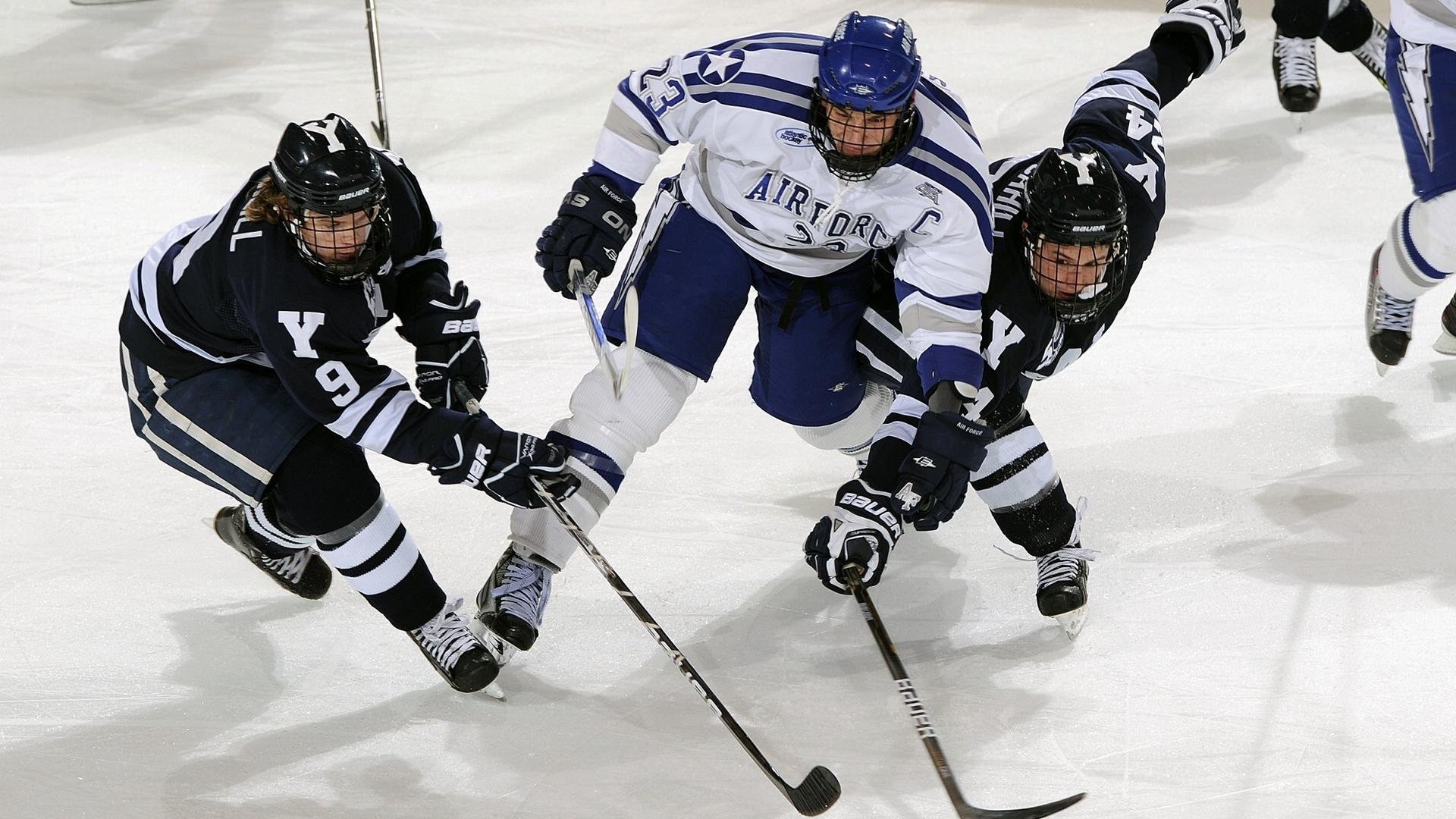 赛场上演逆转好戏，替补球员成关键英雄，替补球员意义的重要性